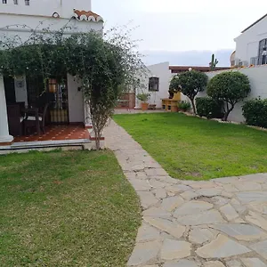  Holiday home Chalet Junto Al Mar Con Jardin Privado