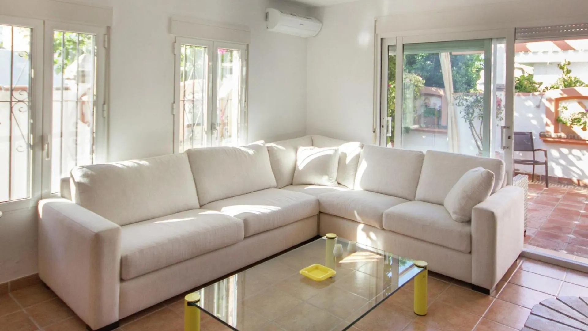 Belvilla By Oyo Casa Estoril location